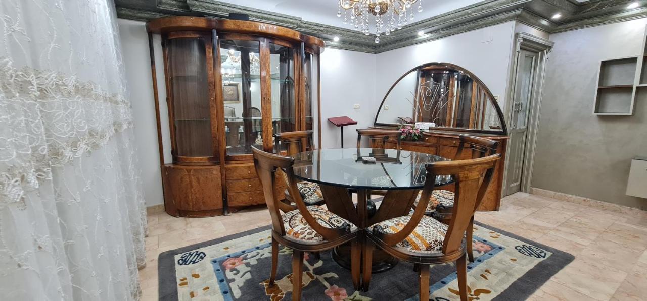 Comfy 2-bedrooms In 44-2 Cairo